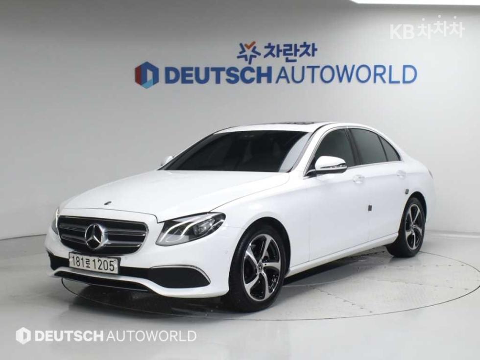 مرسيدس E-Class