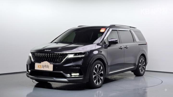 Kia Carnival D2.2 9인승 노블레스 — foto 1