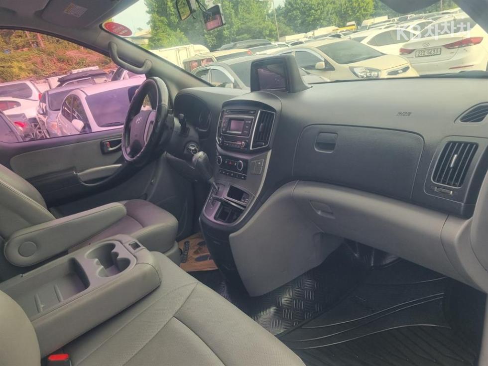 Hyundai Starex — miniaturë 8