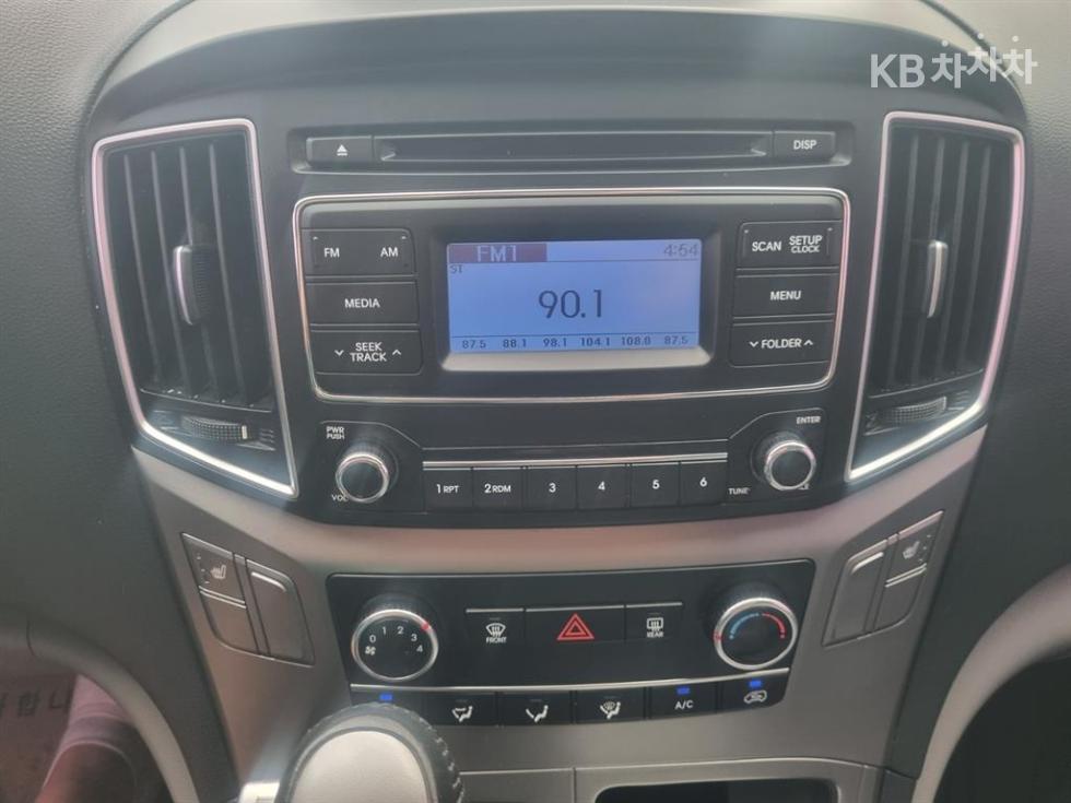 Hyundai Starex — miniaturë 18