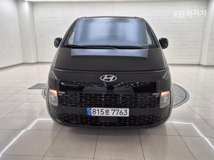 Hyundai Staria — miniaturë 2