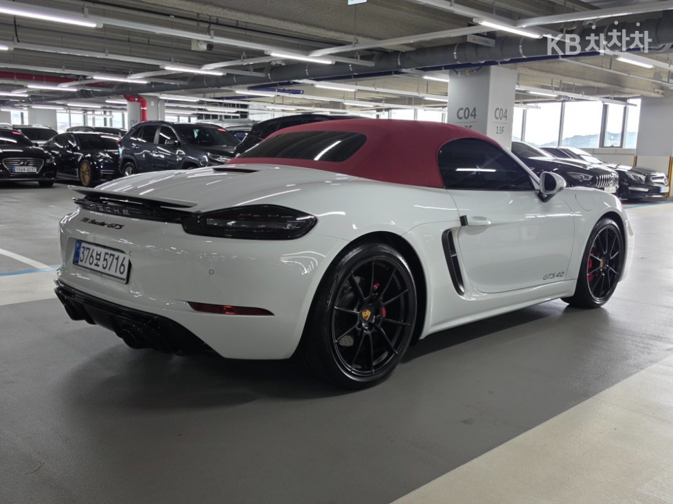 Porsche 718 — miniaturë 5