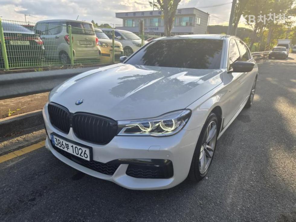 بي إم دبليو 7-Series