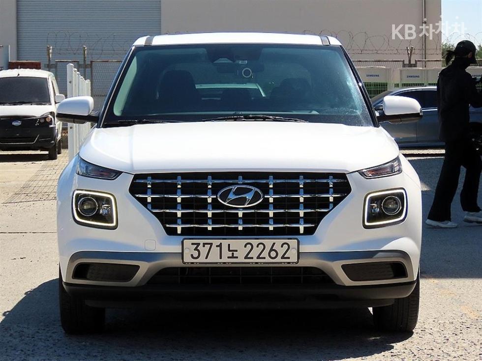 Hyundai Веню