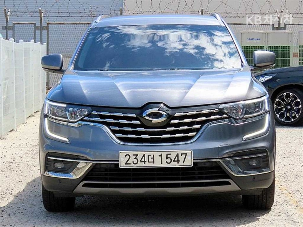 Renault QM6