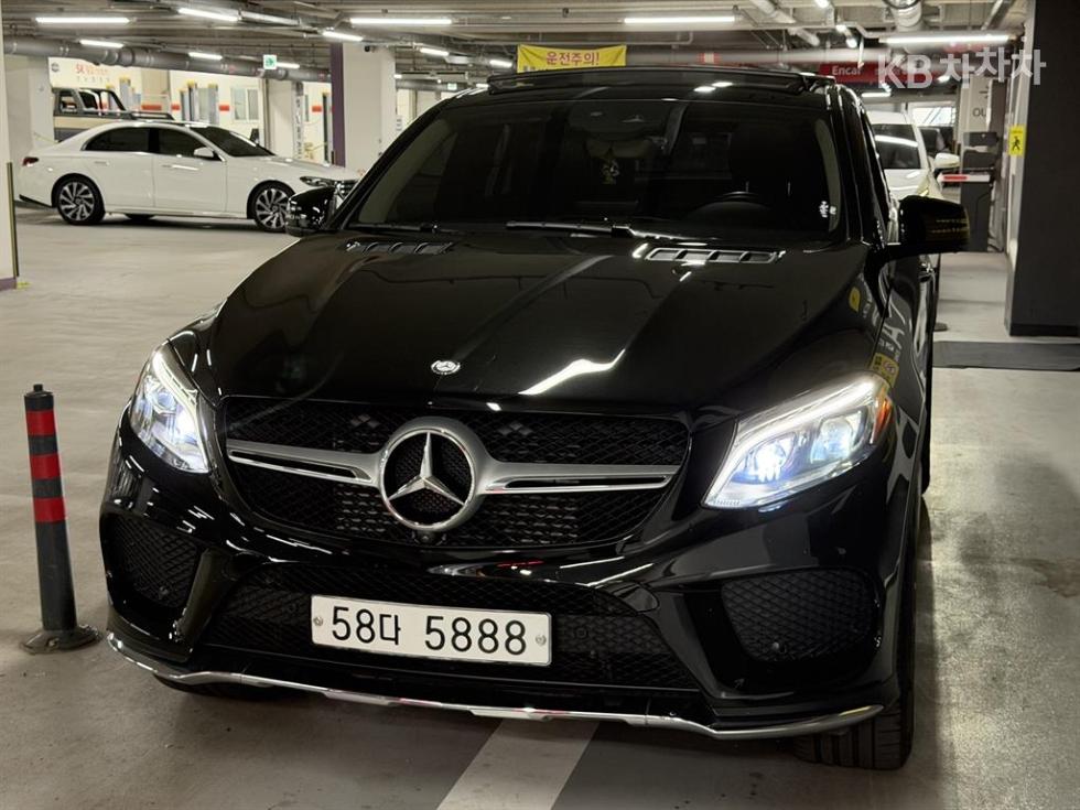 Mercedes-Benz GLE-Class