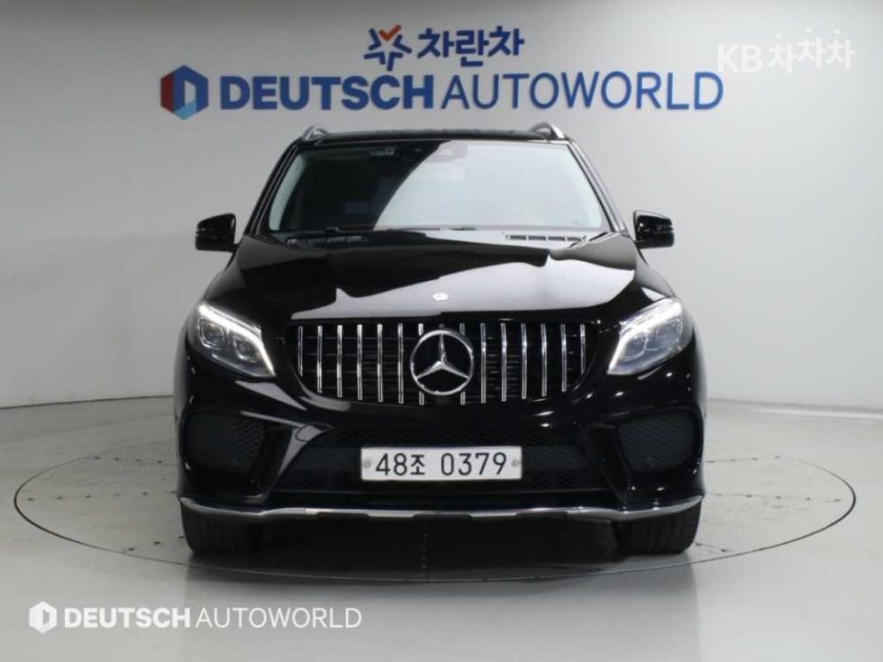 Mercedes-Benz GLE-Class