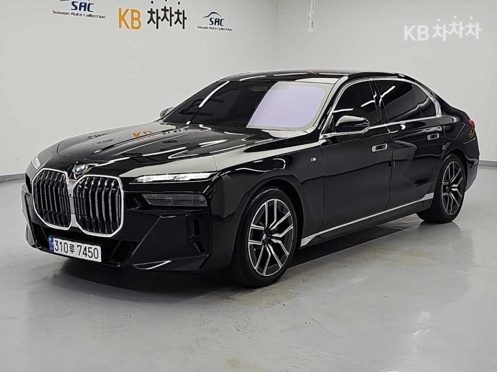 بي إم دبليو 7-Series