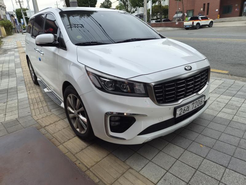 Kia Карнивал