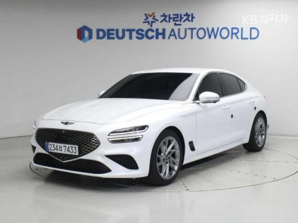 Genesis G70