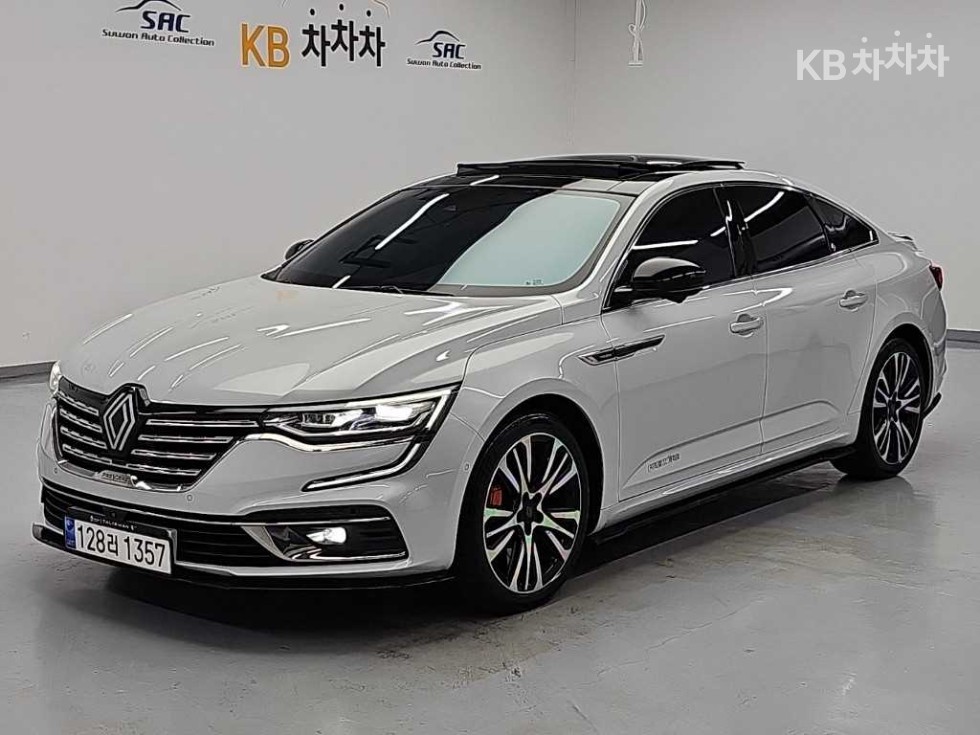 Renault SM6