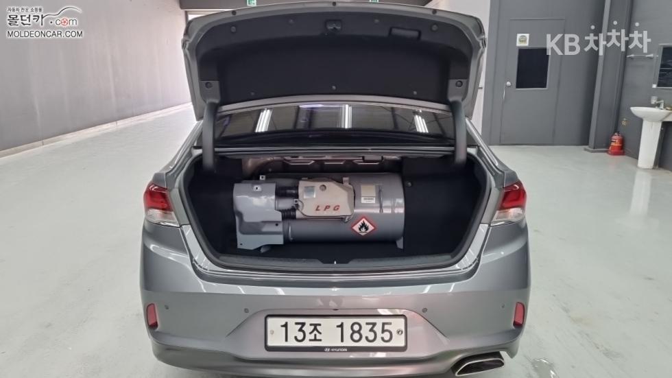 Hyundai Sonata — miniaturë 18