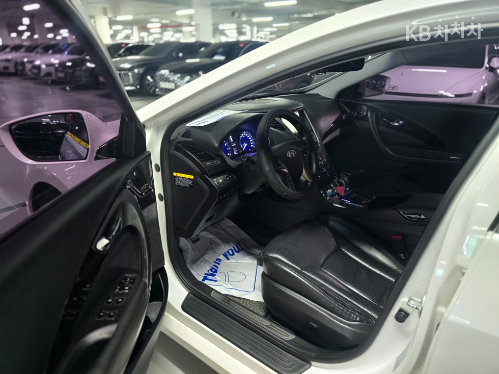 Hyundai Grandeur — miniaturë 10