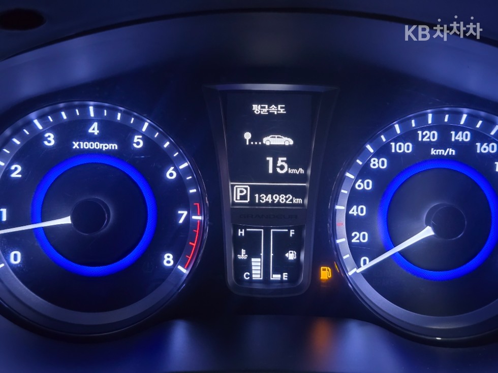 Hyundai Grandeur — miniaturë 15