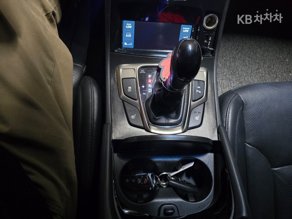 Hyundai Grandeur — miniaturë 18