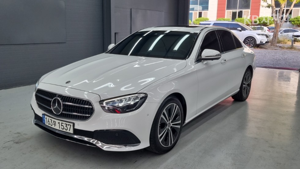 مرسيدس E-Class