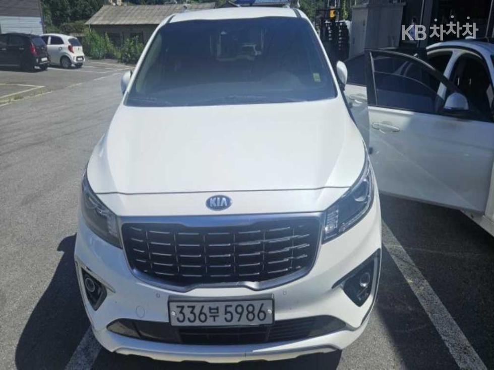 Kia Карнивал