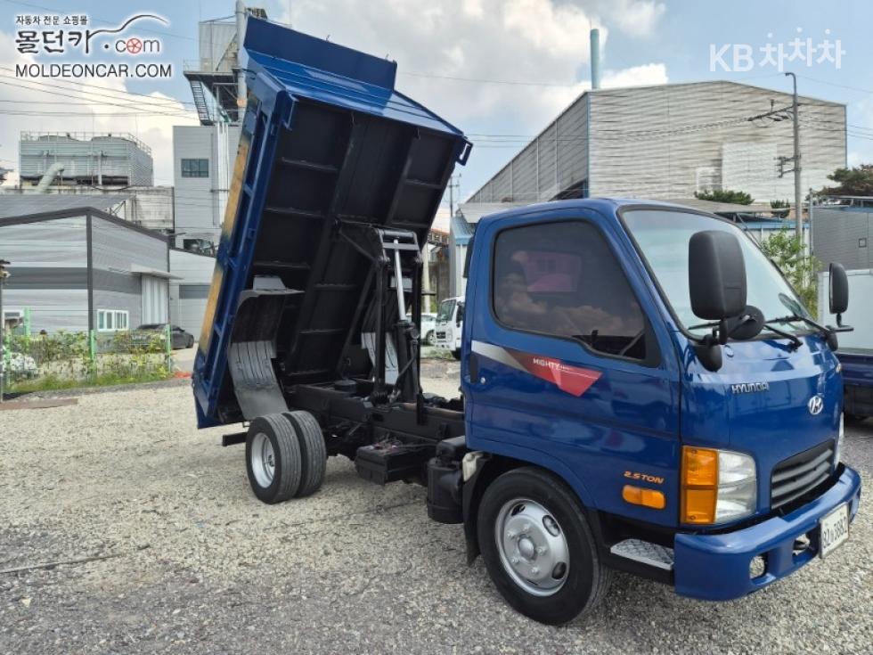 Hyundai E-Mighty