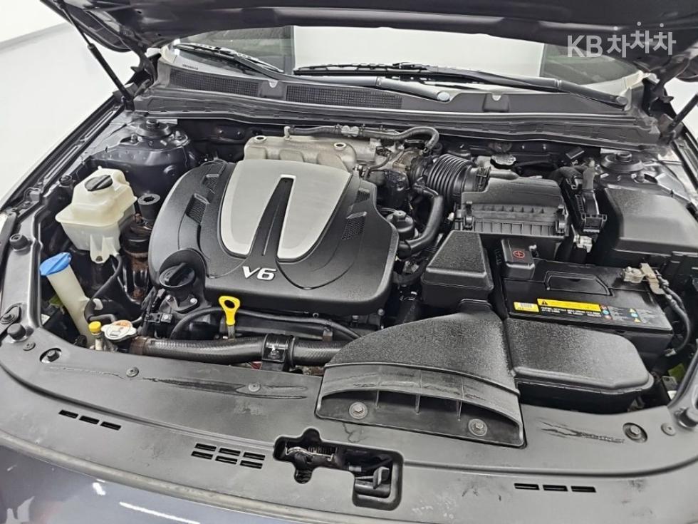 Kia K7 — miniaturë 5