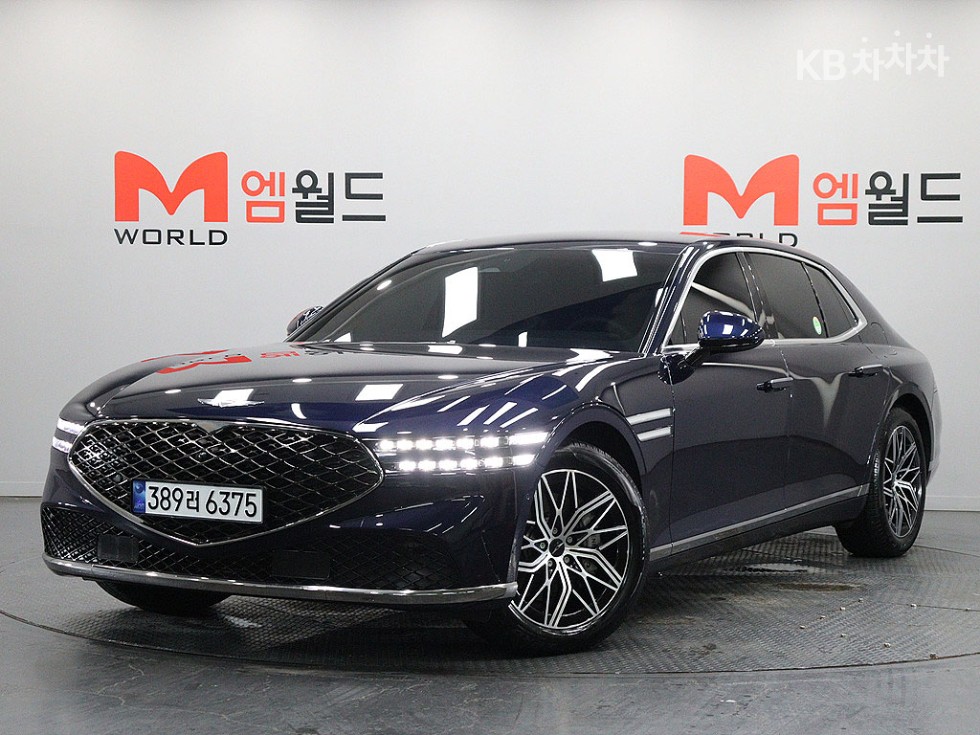 Genesis G90