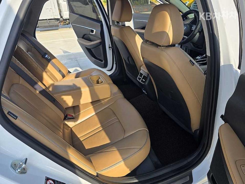 Hyundai Sonata — miniaturë 11