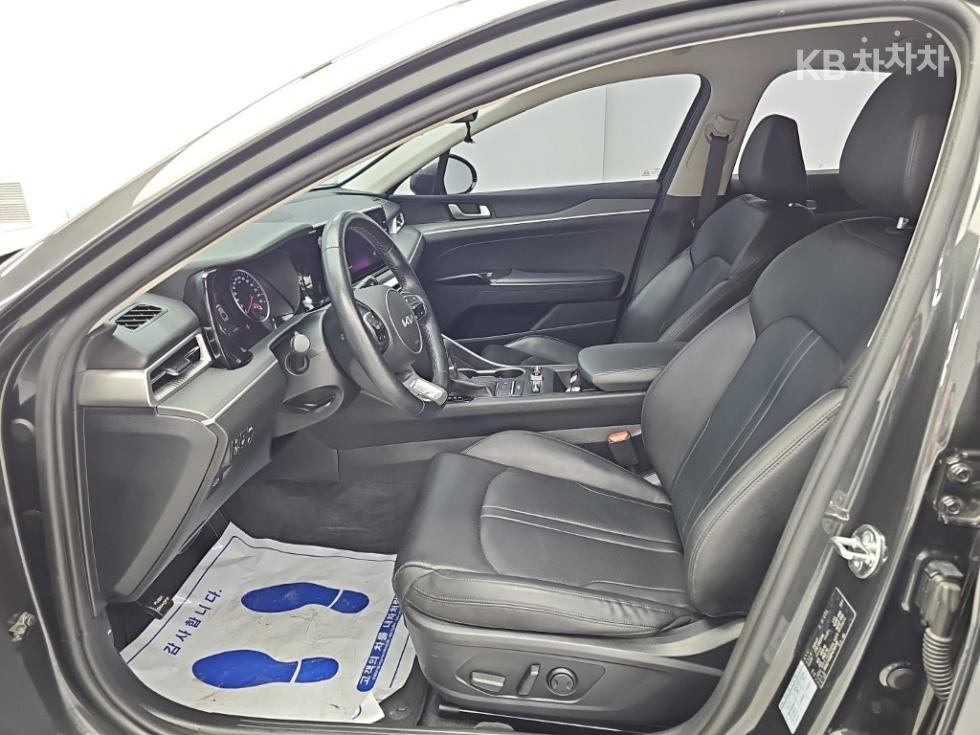 Kia K5 — miniaturë 11
