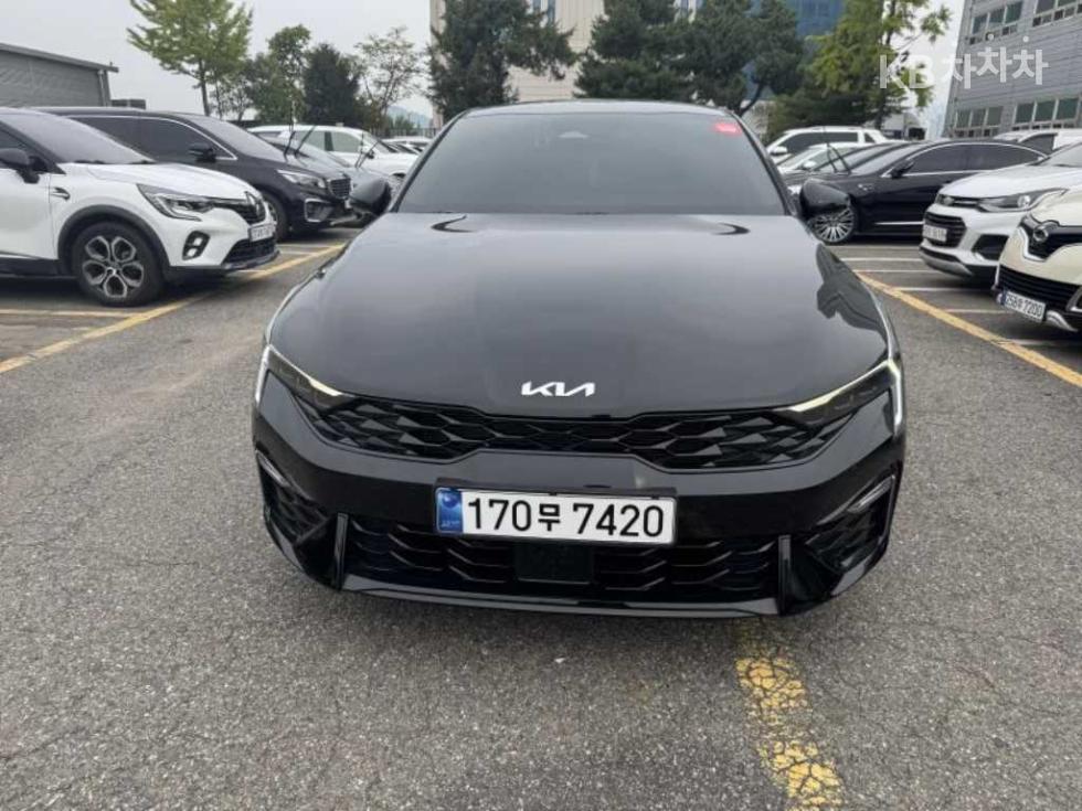Kia K5