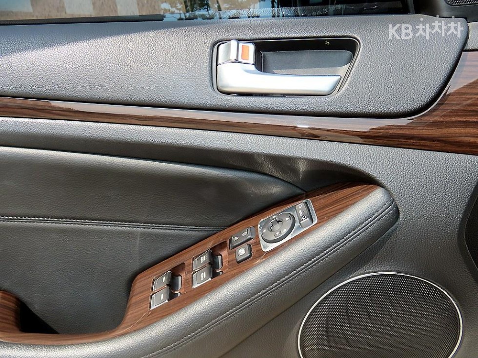 Kia K7 — miniaturë 11