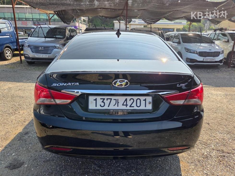 Hyundai Sonata — miniaturë 4