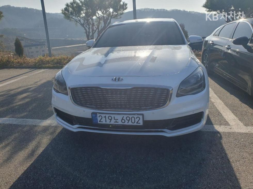 Kia K9