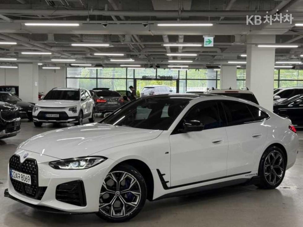 بي إم دبليو 4-Series