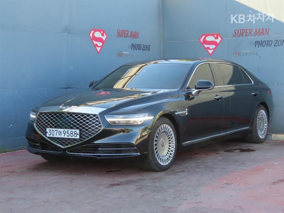 جينيسيس G90