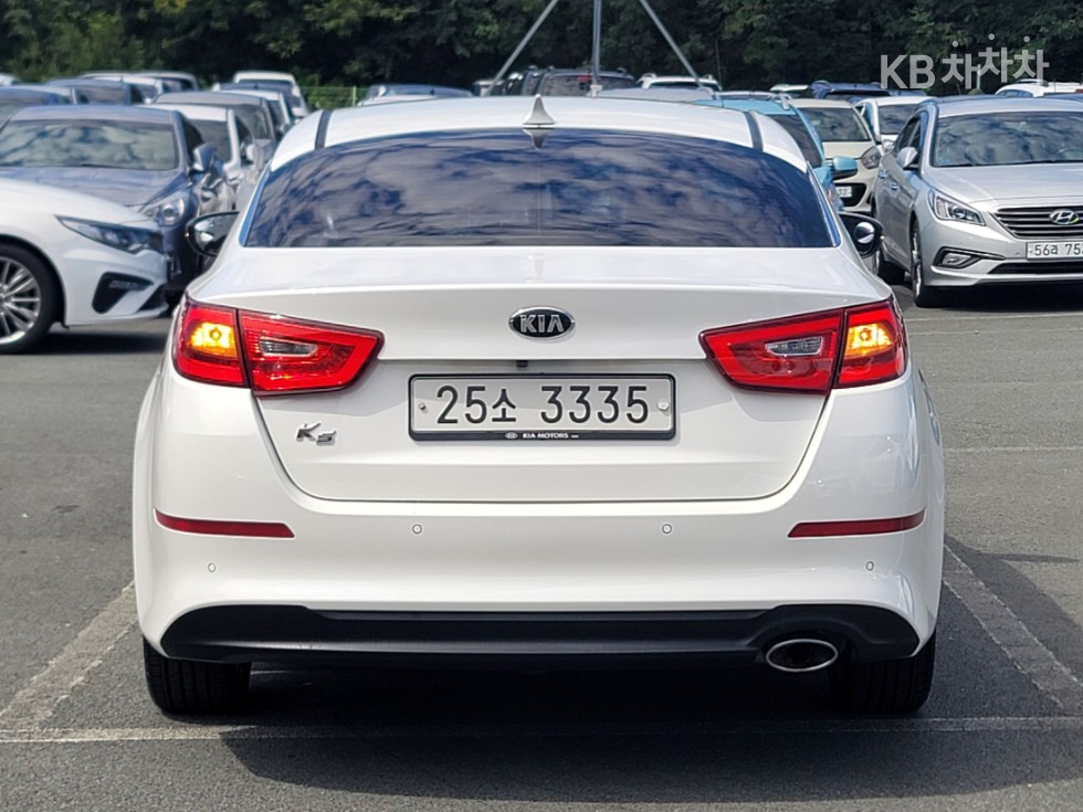Kia K5 — miniaturë 4