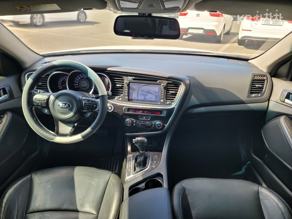 Kia K5 — miniaturë 18