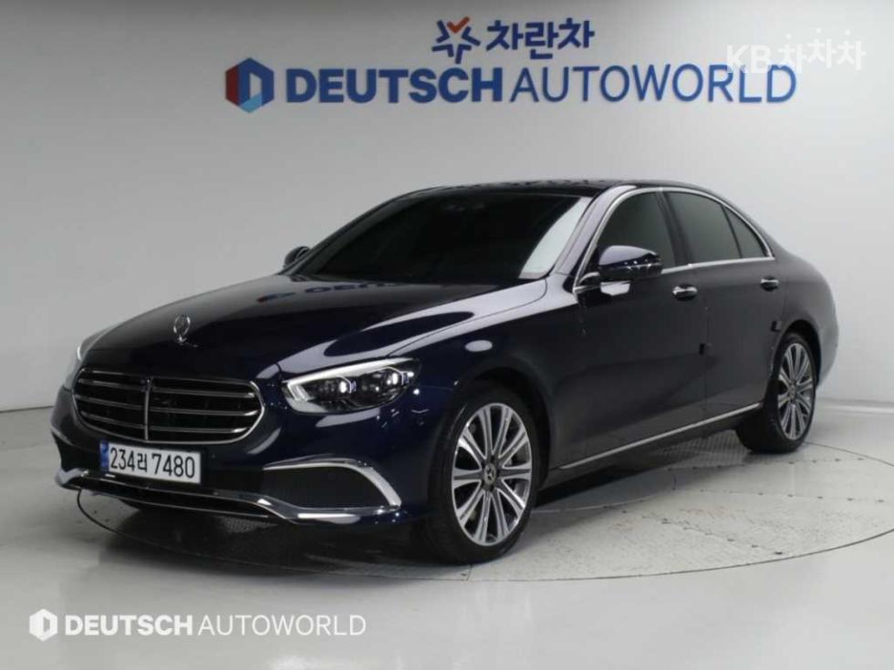 مرسيدس E-Class