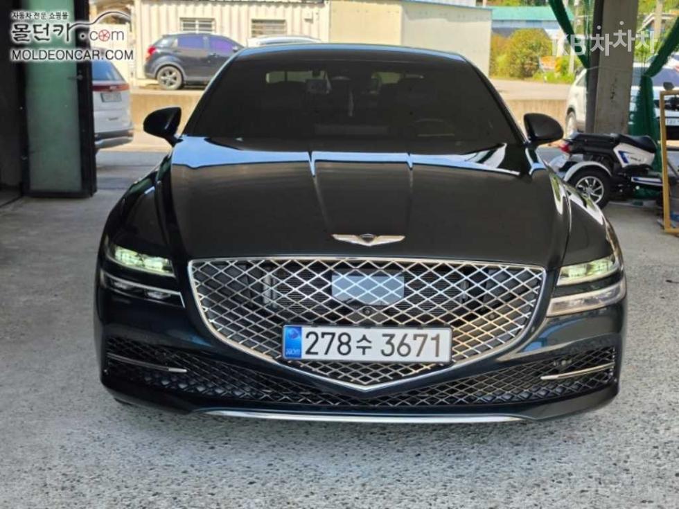 جينيسيس G80