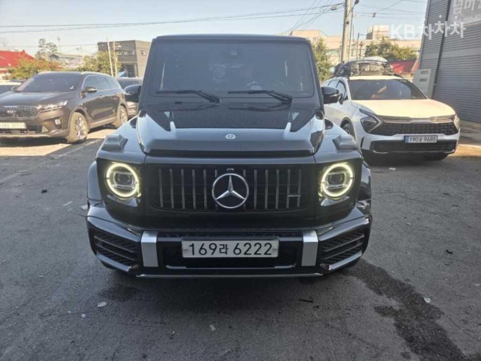 Mercedes-Benz G-Class