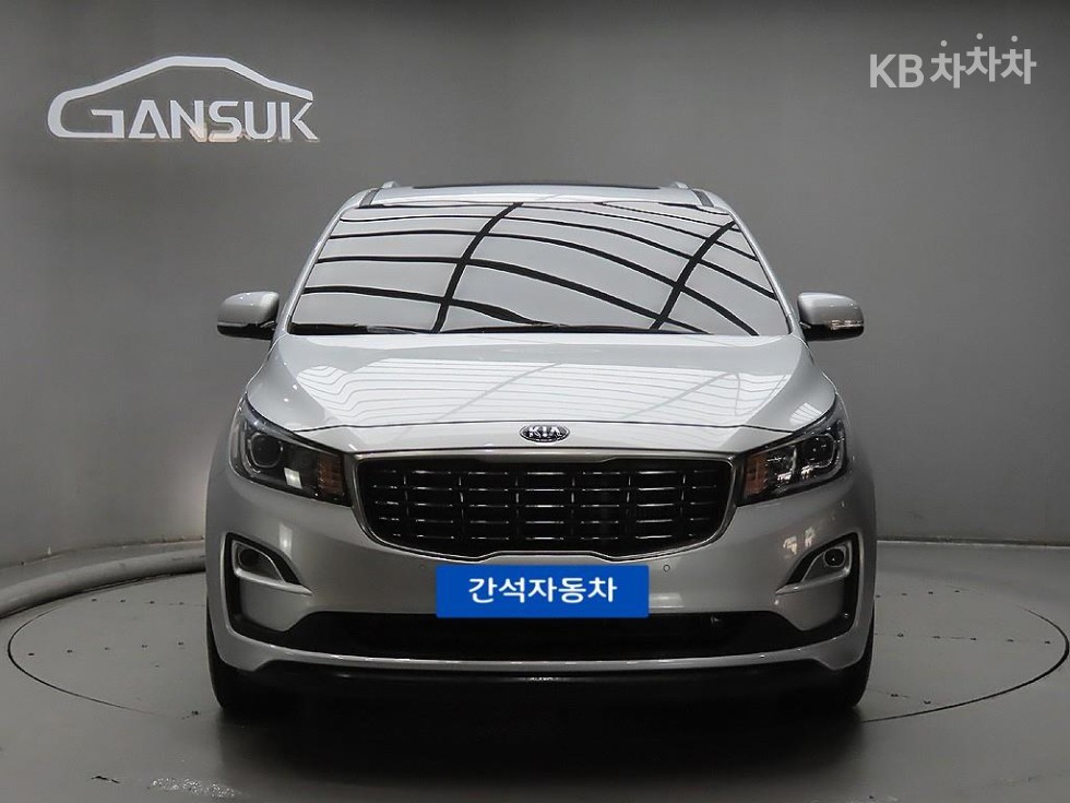 Kia Карнивал
