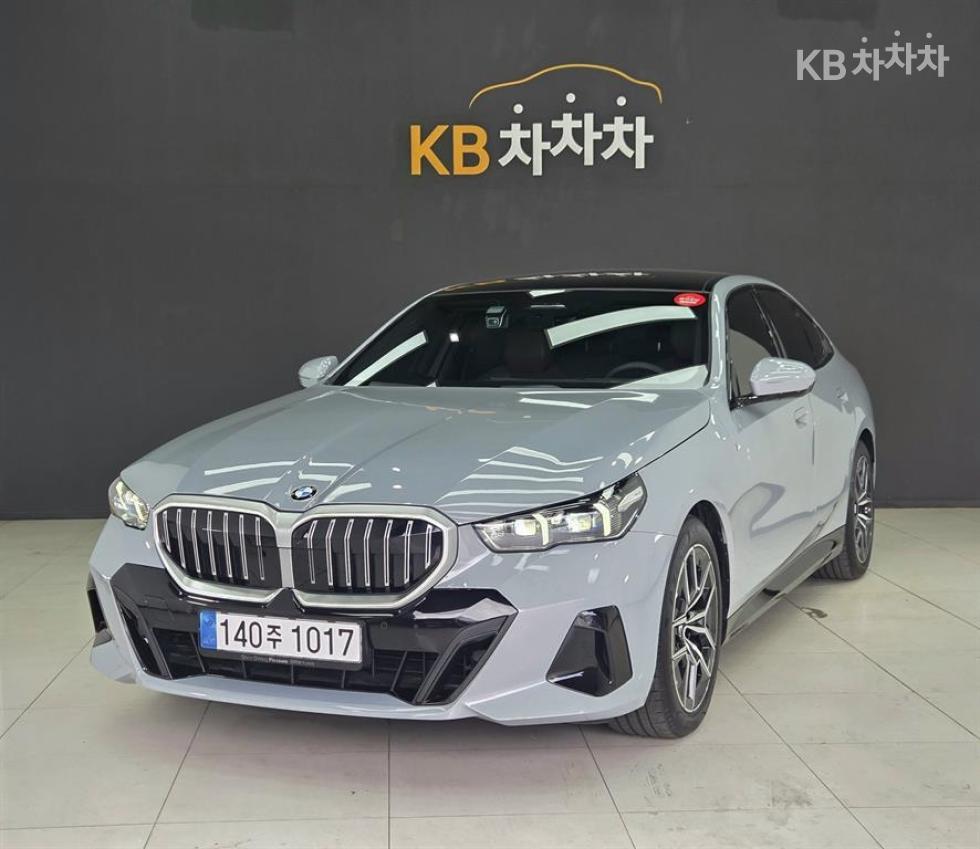 BMW 5-Series