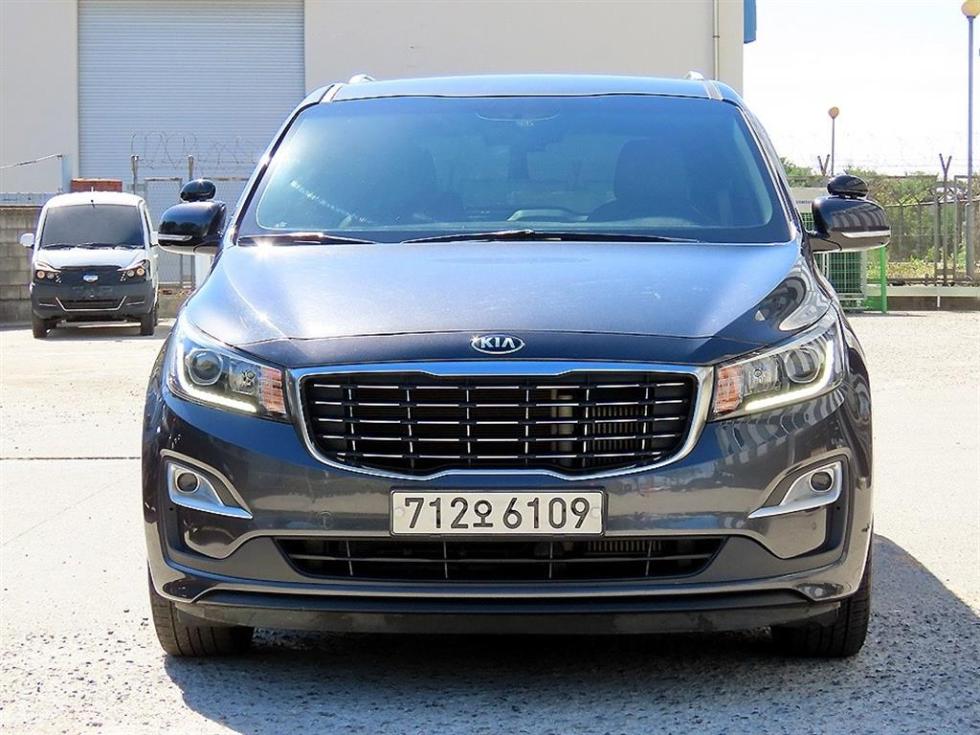 Kia Карнивал