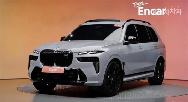 BMW X7 M60i xDrive M Sport Pro — foto 1