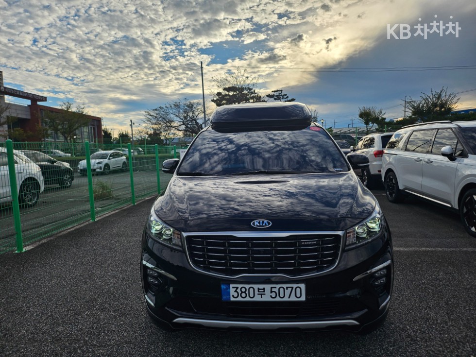 Kia Карнивал