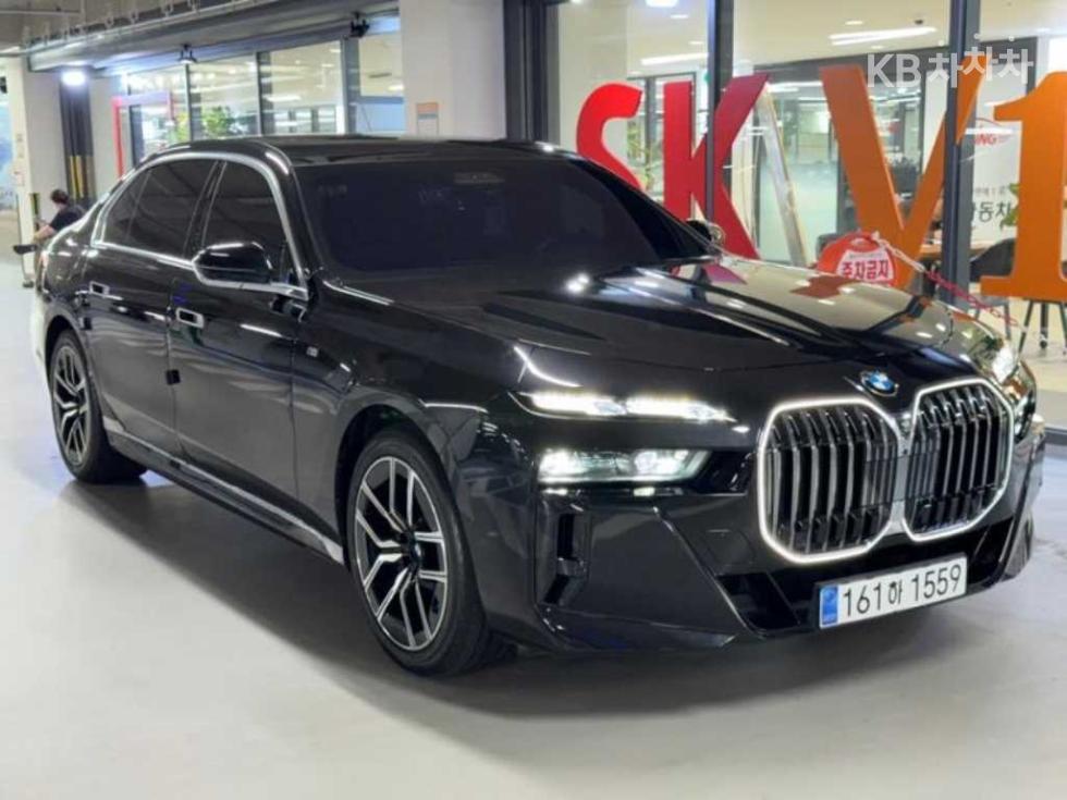 بي إم دبليو 7-Series