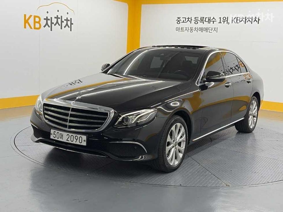 مرسيدس E-Class