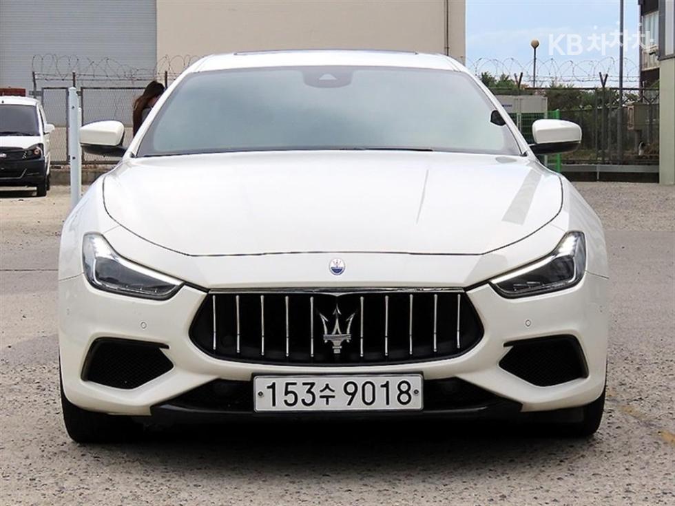 Maserati Ghibli