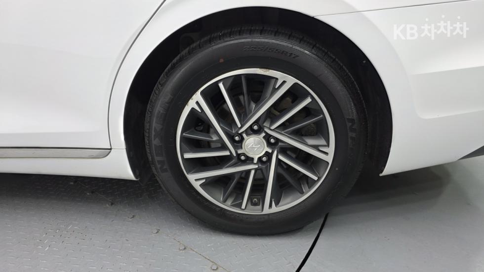 Hyundai Grandeur — miniaturë 7