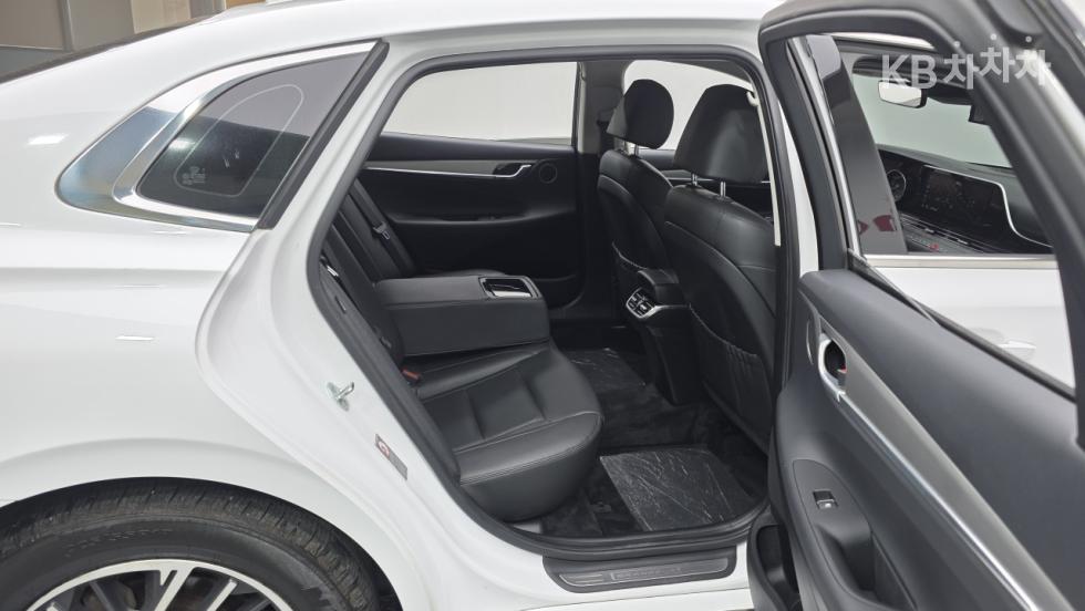 Hyundai Grandeur — miniaturë 11