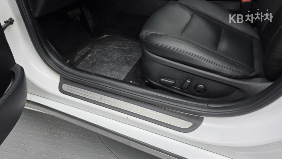 Hyundai Grandeur — miniaturë 19