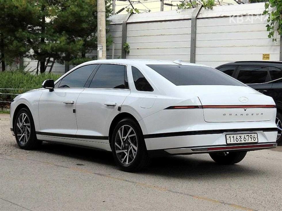 Hyundai Grandeur — miniaturë 3