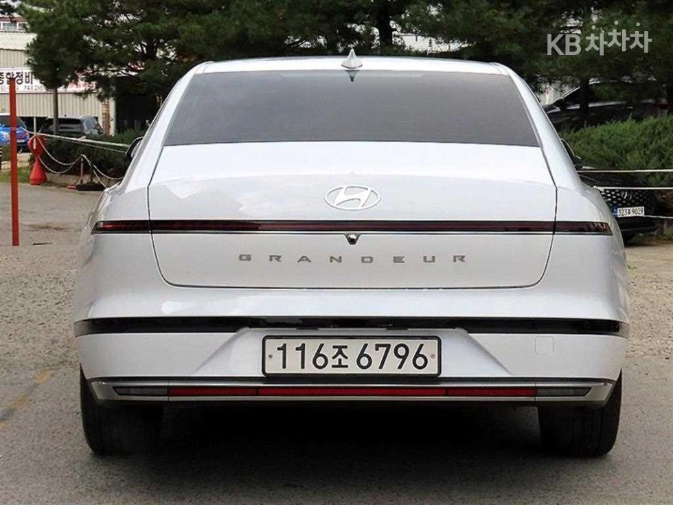 Hyundai Grandeur — miniaturë 4